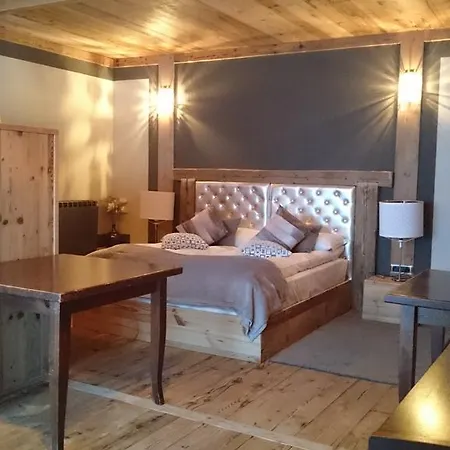 Des Artistes Maison d'hôtes 3*